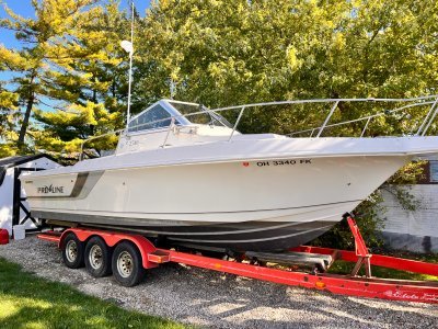 1996 Proline 2510 25 ft | Gasoline