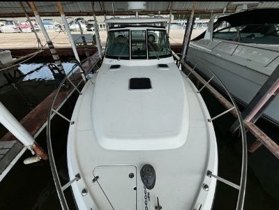 2004 Tiara Pursuit Offshore 31 ft | Walleye, Bass, Trout, Salmon Fishing Boat