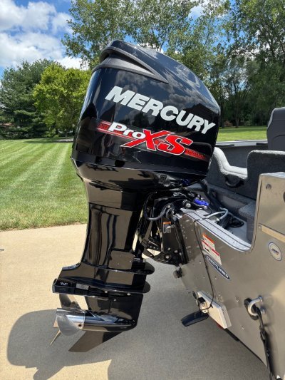 2015 Crestliner Raptor 1850 18 ft | Lake Erie