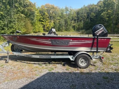 2014 Lund Pro-V 17 ft