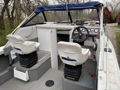 2002 Starcraft Islander 191 19 ft | Walleye, Bass, Trout, Salmon Fishing Boat