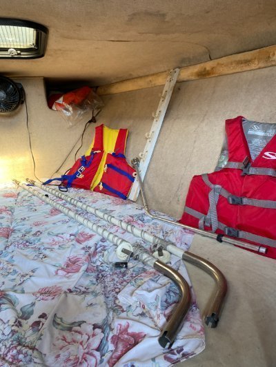 1985 Rampage Harborcraft 27 ft | Walleye, Bass, Trout, Salmon Fishing Boat