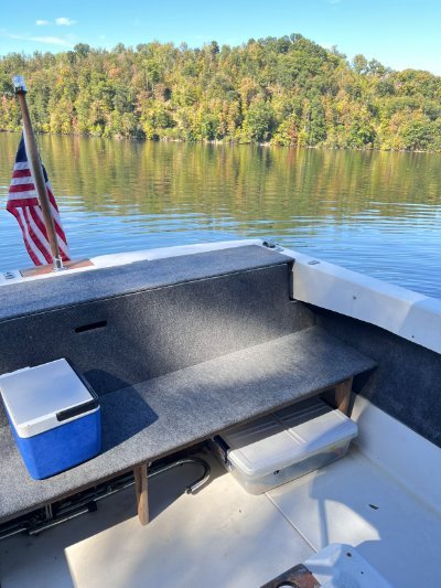 1979 Chris Craft Lancer 22 22 ft | Sunset Beach Marina, 177 Sunset Beach Rd, Morgantown, WV 26508