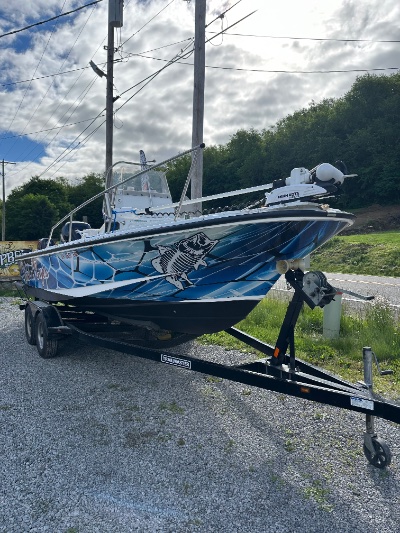 1993 Boston Whaler Outrage 21 ft | Walleye, Bass, Trout, Salmon Fishing Boat
