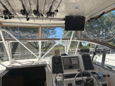 2000 Shamrock 290 Walkaround 30 ft | Walleye, Bass, Trout, Salmon Fishing Boat