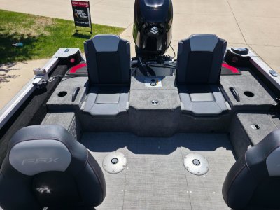 2022 Alumacraft Competitor FSX 175 18 ft | Walleye, Bass, Trout, Salmon Fishing Boat