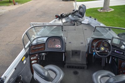 2001 Ranger 620v Fisherman 20 ft | 1018 Chestnut Lane Beulah North Dakota 58523