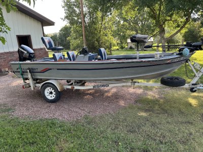 1987 Alumacraft Pro 17 17 ft