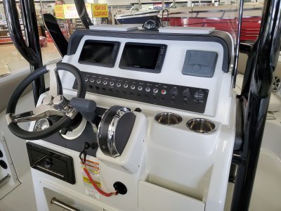 2021 Crownline Finseeker 206cc 20 ft | Walleye, Bass, Trout, Salmon Fishing Boat